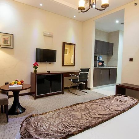 Better Living Apartment Дубай Экстерьер фото