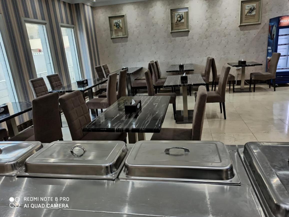 Better Living Apartment Дубай Экстерьер фото