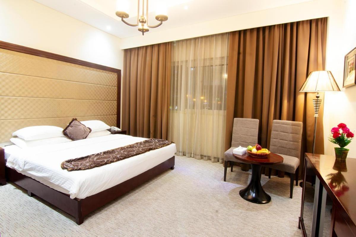 Better Living Apartment Дубай Экстерьер фото